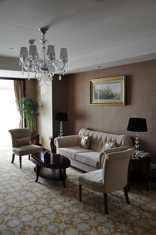 Country Garden Phoenix Hotel Хуаншань Экстерьер фото